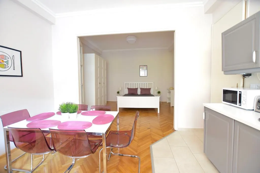 Standard Apartment By Hi5 - Fejer Gyorgy St Budapest Hungary