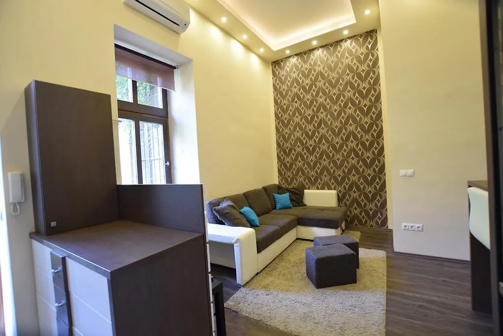 Standard Apartment By Hi5 - Fejer Gyorgy St Budapest Hungary