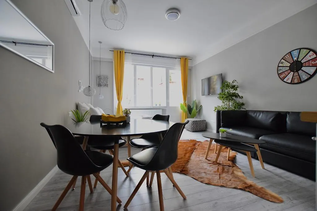 Standard Apartment By Hi5 - Fejer Gyorgy St Budapest
